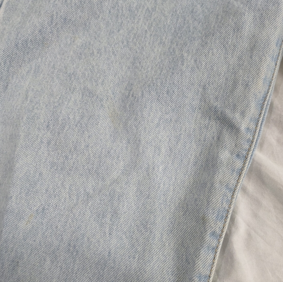 Levi's Premium Ribcage Straight Ankle High Rise Light Wash Denim Jeans. 28 - Picture 15 of 16